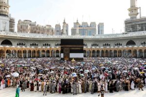 Warning Myanmar Hajis to avoid open areas as Mecca temperatures rises to 50°C