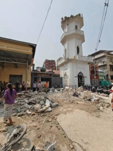 Mandalay’s Earthquake-Damaged Mosques Face Delays in Reconstruction Permits